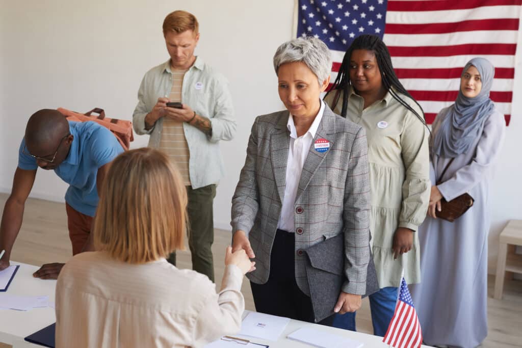 Votar sin ser ciudadano es un delito en Florida